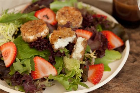fried-goat-cheese-salad-whats-gaby-cooking image