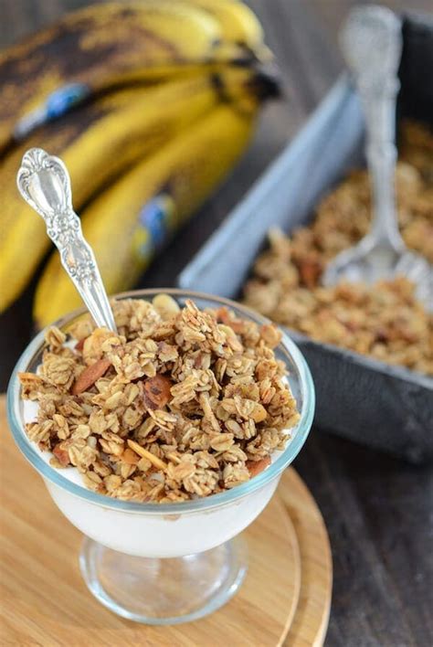 homemade-banana-nut-bread-granola-recipe-the image