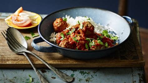 meatball-curry-recipe-bbc-food image