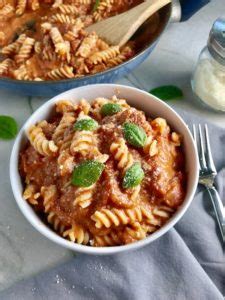 easiest-sour-cream-tomato-sauce-pasta-talking-meals image