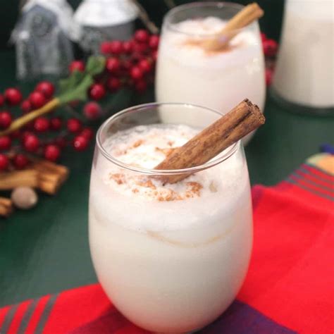 best-christmas-coconut-cocktail-inspired-by-puerto-rican image