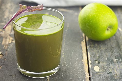 11-healthy-green-juice-recipes-to-try-right-now image
