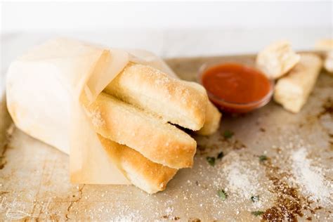 copycat-little-caesars-crazy-bread-recipe-cooking-with image