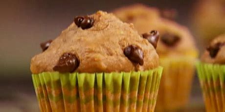 best-banana-chocolate-chip-muffins-recipes-food image