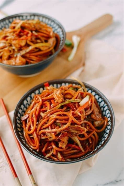 chicken-lo-mein-30-min-authentic-takeout image