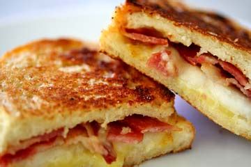 grilled-cheese-sandwich-with-bacon-and-pear-simply image