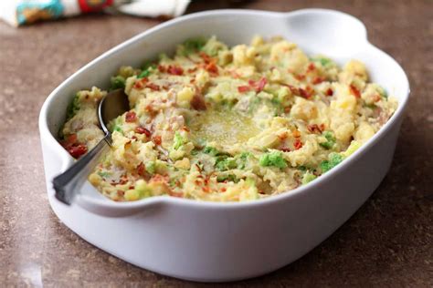 irish-colcannon-potatoes-with-bacon-and-cabbage image