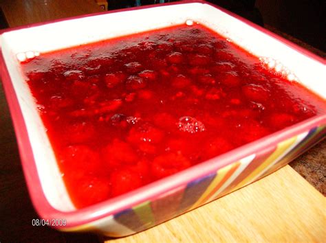 raspberry-applesauce-jello-mold-tasty-kitchen-a image