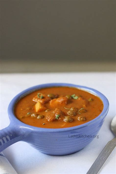 matar-paneer-cottage-cheese-and-peas-curry-instant image
