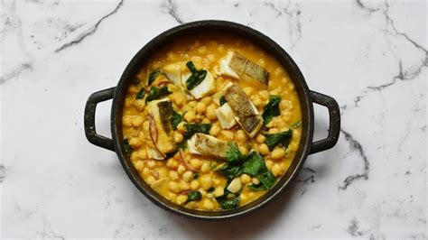 tapas-recipes-chickpea-salt-cod-stew-brindisa image
