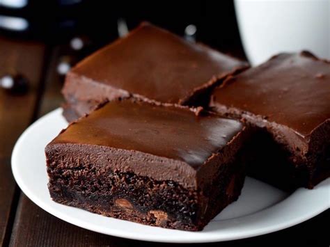 kahlua-brownies-in-kahlua-chocolate-ganache image