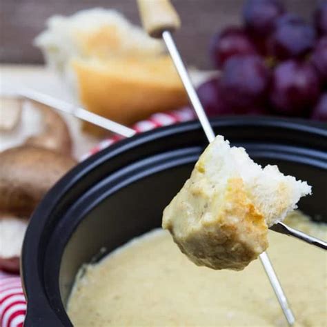 vegan-cheese-fondue-vegan-heaven image