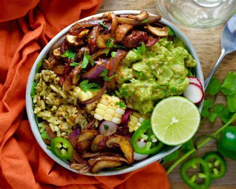 mexican-inspired-vegetable-rice-bowl-food-heaven image