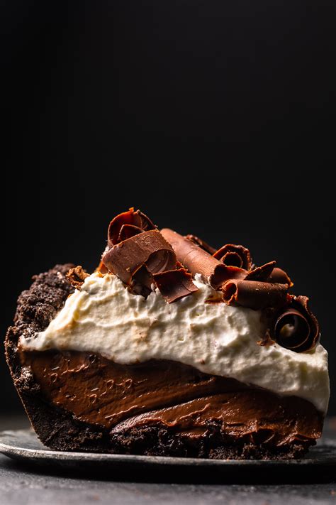 no-bake-espresso-chocolate-pudding-pie-baker-by image