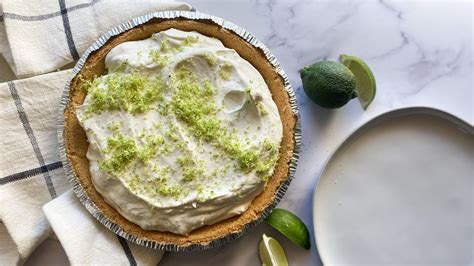 5-ingredient-key-lime-pie-recipe-mashed image