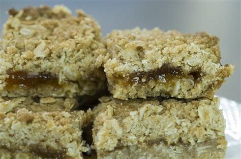 apricot-bars-the-pioneer-woman image