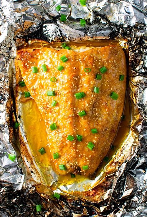 sesame-ginger-salmon-in-foil-recipe-kitchen-swagger image