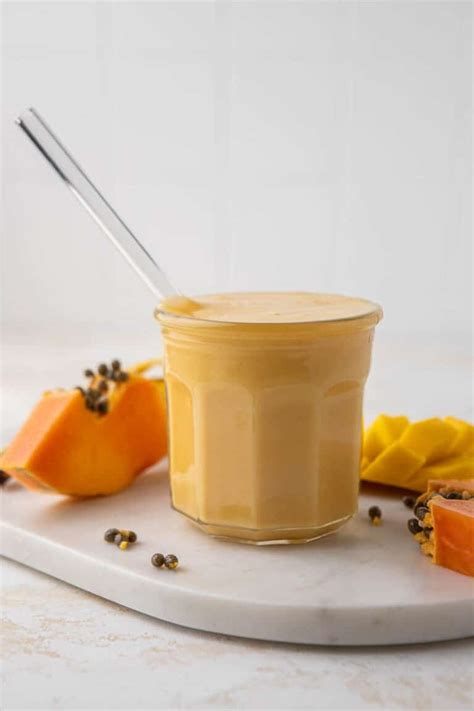 the-best-papaya-mango-smoothie-lifestyle-of-a-foodie image