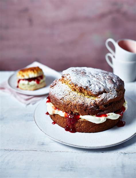 giant-scone-cake-recipe-sainsburys-magazine image