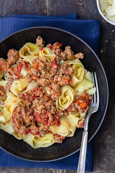 best-turkey-bolognese-sauce-tutorial-shortcut-included image