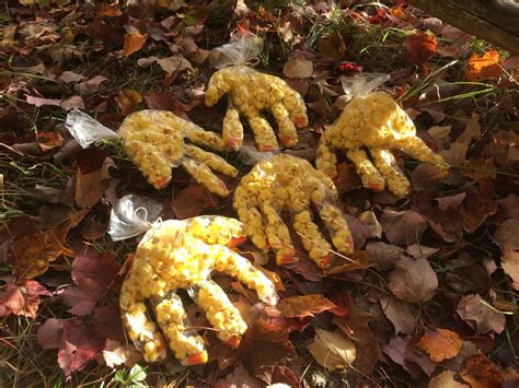 make-this-popcorn-halloween-hands-recipe-for-under image
