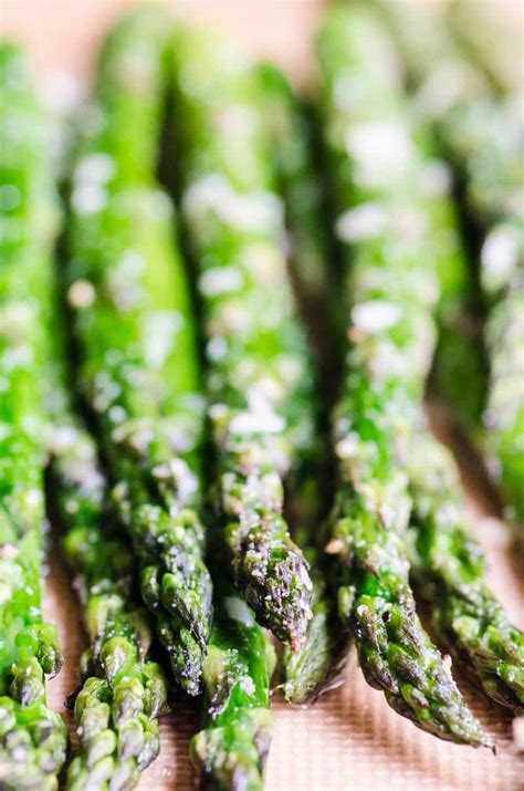 oven-roasted-asparagus-recipe-ifoodrealcom image