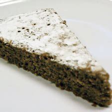 chocolate-chickpea-cake-chickplease image
