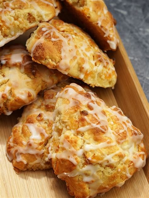 apricot-almond-scones-recipes-moorlands-eater image