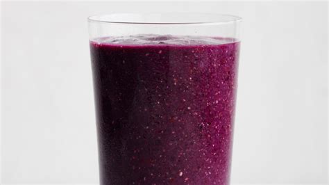 berry-beet-mint-lime-and-chia-seed-smoothie image