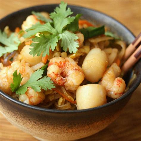 seafood-pad-thai-recipe-phoebe-lapine-food-wine image