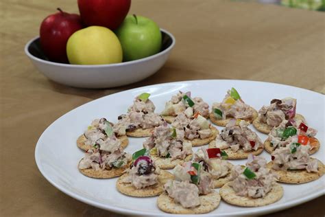 recipe-grace-tuna-canape image