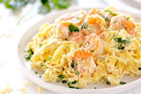 shrimp-alfredo-30-minute-dinner image