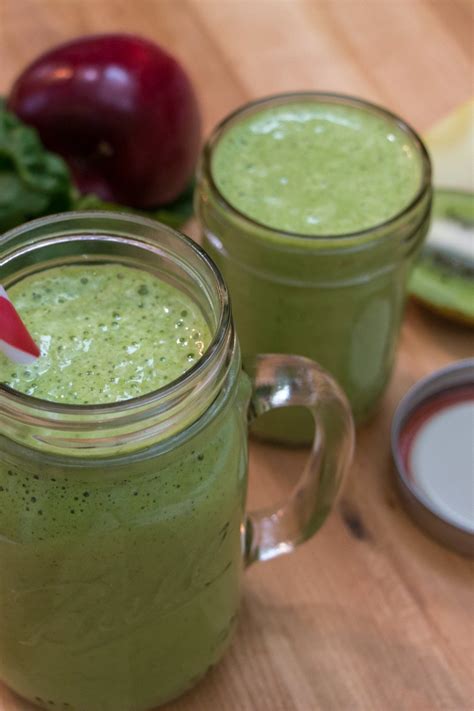 apple-kiwi-green-energy-smoothie-recipe-the-protein image