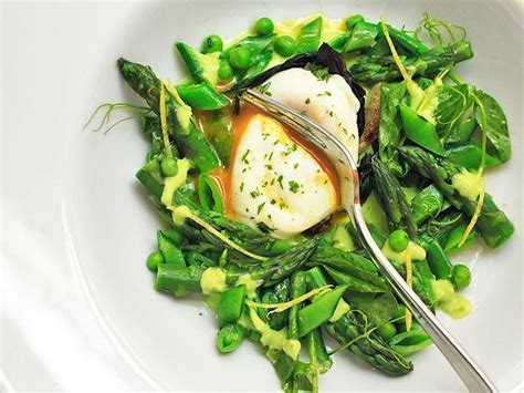 19-great-ways-to-dig-into-fresh-spring-peas-serious-eats image