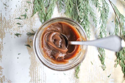 the-best-caramel-sauce-recipe-with-whiskey-thekittchen image