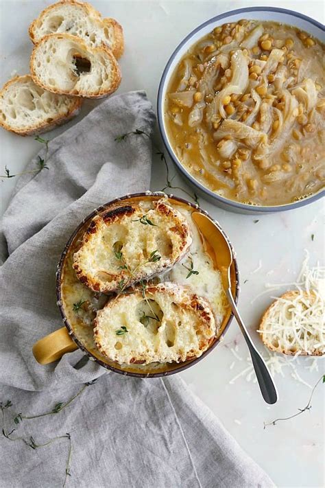 vegetarian-french-onion-soup-with-lentils image