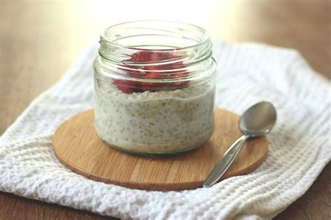 overnight-oat-and-chia-breakfast-pudding-to-her-core image