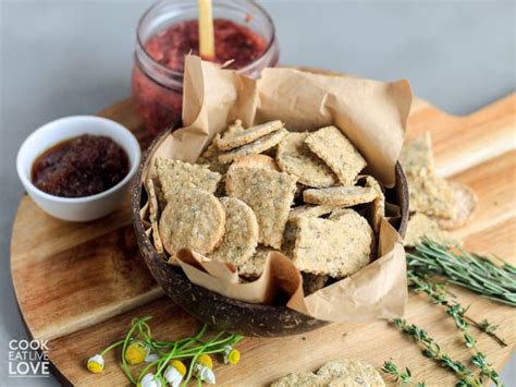 easy-homemade-herb-vegan-crackers-using-okara-cook-eat image