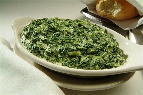 ruths-chris-creamed-spinach-in-bechamel-sauce image
