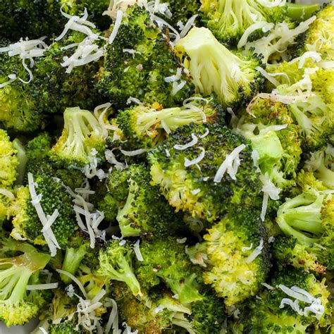 oven-roasted-broccoli-barefeet-in-the-kitchen image