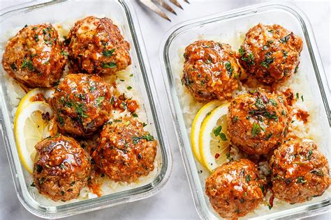 meal-prep-garlic-butter-chicken-meatballs-with image