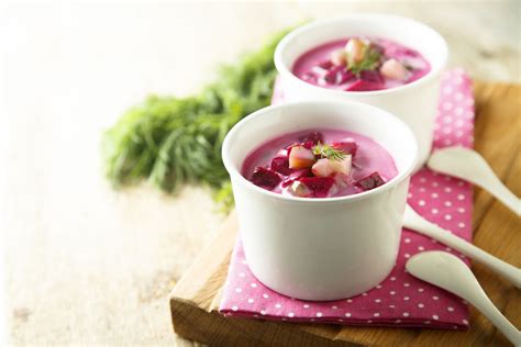 lithuanian-cold-beet-soup-saltibarsciai-recipe-the image