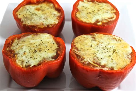 low-cal-pepperoni-pizza-stuffed-peppers-skinny image