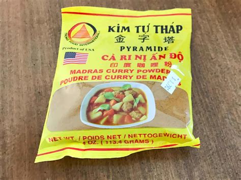 the-best-authentic-kaeng-kari-kai-recipe-thai-yellow image