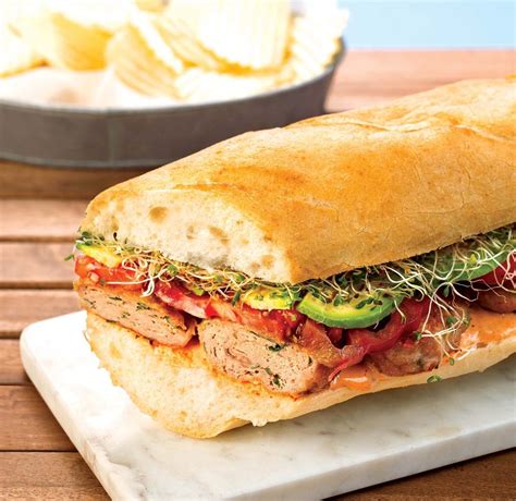 chicken-slider-sandwich-with-spicy-chipotle-mayo image