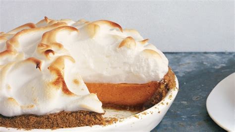 sweet-potato-pie-with-marshmallow-meringue-bon image