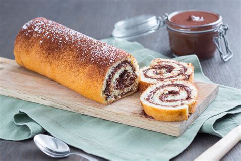 nutella-roll-italian-recipes-by-giallozafferano image
