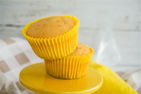 cupcakes-for-two-a-really-small-batch-cupcake image