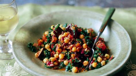 spinach-aubergine-and-chickpea-curry-recipe-bbc-food image