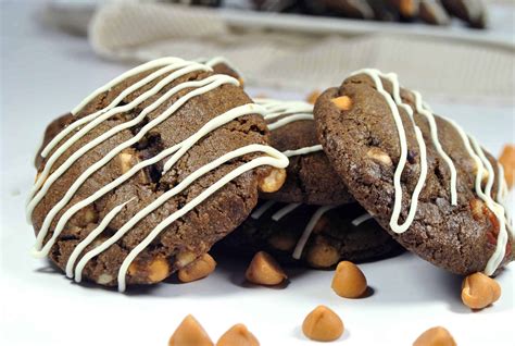 mocha-chocolate-caramel-cookie-recipe-sweet-peas image